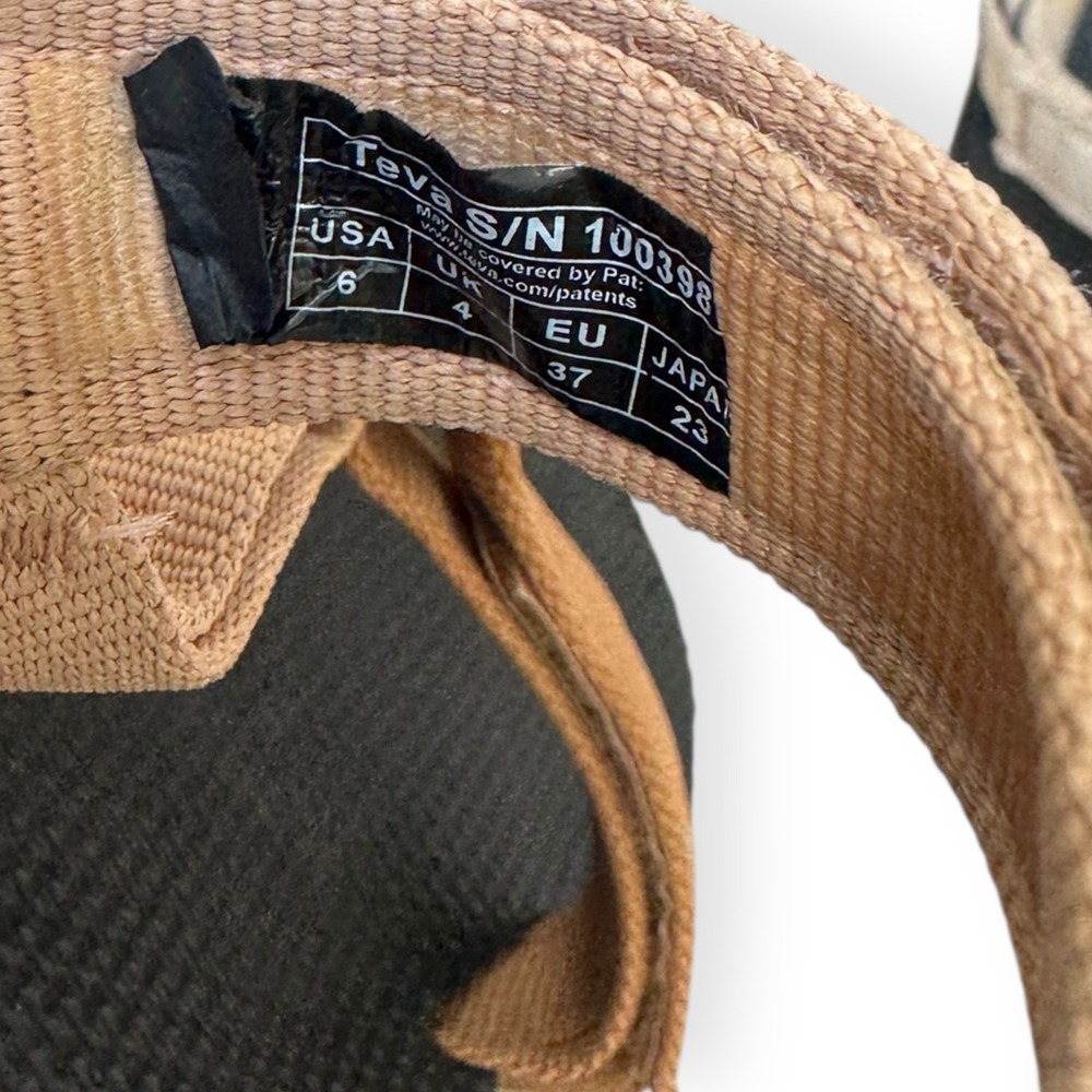 Teva Original Universal Sandals Women's Size 6 - Picture 8 of 9